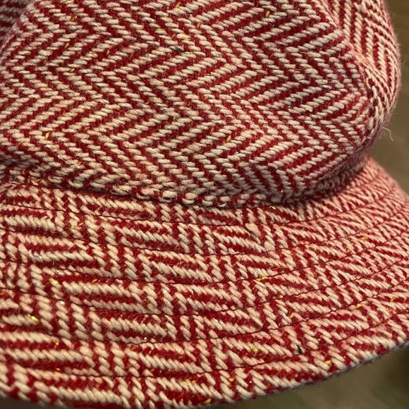 Red/cream metallic tweed bucket hat for women main image 5